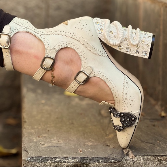 Gucci Pumps iconic booties leather heels western unique shoes buckle detail - Picture 4 of 16